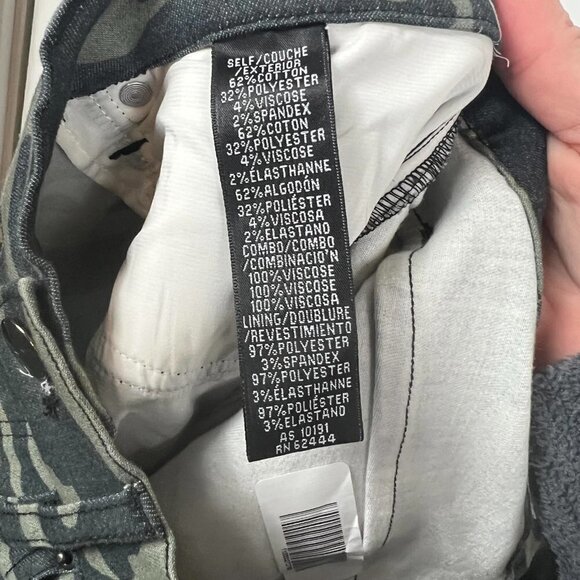 Nicole Miller Camouflage Cropped Skinny Denim Pants with Side Stripes Size 27 - Picture 11 of 11